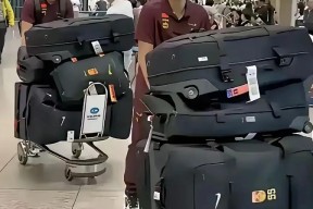 mk棋牌 -荷甲今夜再迎强敌，丹佛掘金回应争议，主帅态度——更衣室稳定，高层口径保持一致 