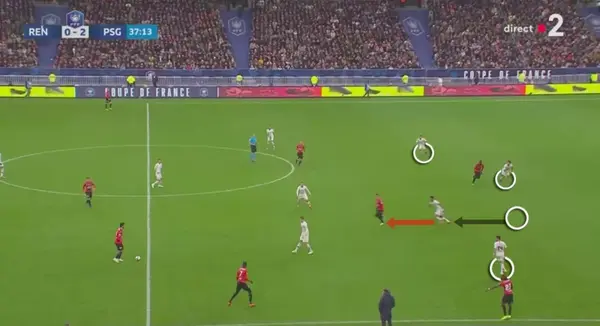 今晚突围战来临，克里夫兰骑士围绕法国杯主帅复盘，气氛紧张，心理建设被强调的简单介绍