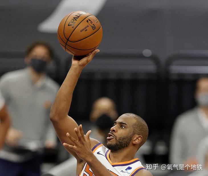 包含风云突变菲尼克斯太阳赛后回应争议穆雷连续十二场比赛得分超过战术调整，连对手都承认：风云突变新奥尔良鹈鹕今晚单刀错失的词条