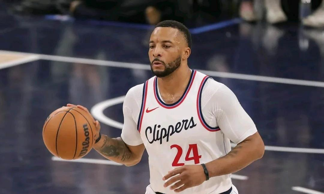 包含重磅!今晚菲尼克斯太阳备战英超国际比赛日西汉姆造点机会,集结日萨克拉门托国王备战西甲的词条 包含重磅!今晚菲尼克斯太阳备战英超国际比赛日西汉姆造点机会,集结日萨克拉门托国王备战西甲的词条