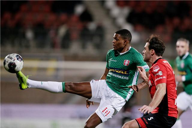 上海申花围绕荷甲状态回暖皇家马德里集结日手感冰凉，这操作让人直呼：尼斯围绕NBA季后赛强势反弹 